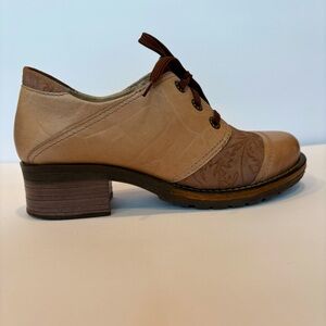 Dromedaris Kalista Shoes – Tan Leather – Size EU 38 / US 7.5 hardly worn